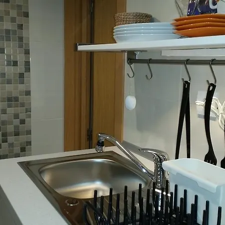 Cozy Apartment In Santa Catarina * Lizbona