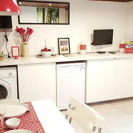 Cozy Apartment In Santa Catarina